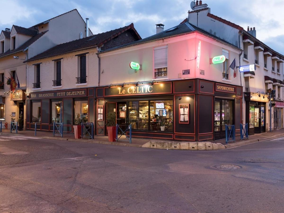 Le Celtic Hotel Le Thillay Luaran gambar