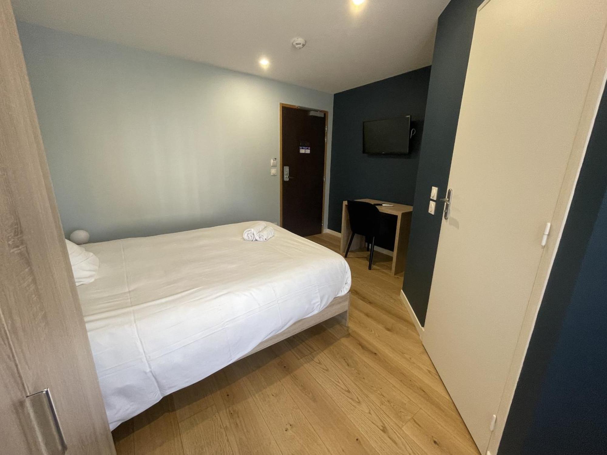 Le Celtic Hotel Le Thillay Bilik gambar