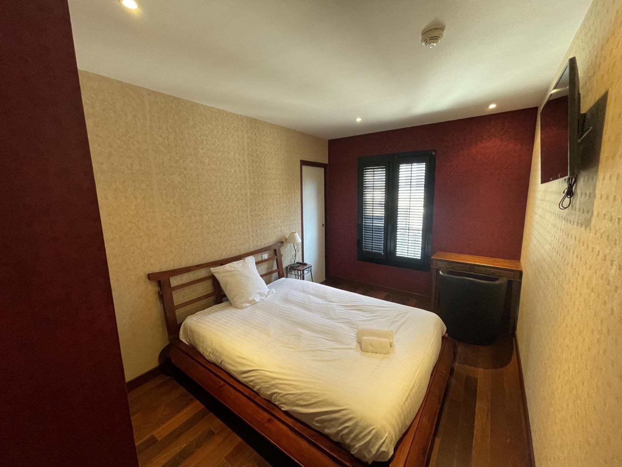 Le Celtic Hotel Le Thillay Bilik gambar