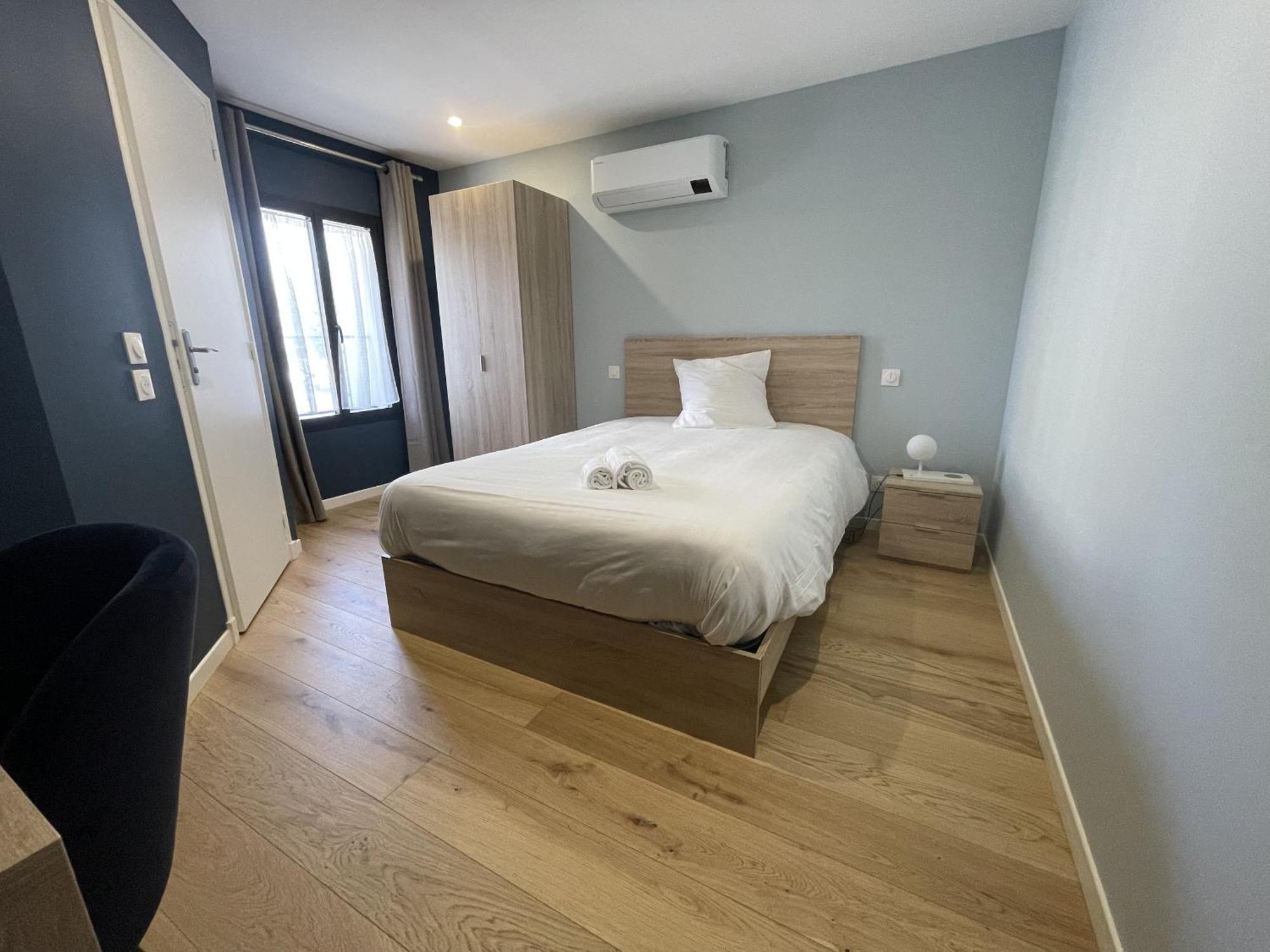 Le Celtic Hotel Le Thillay Bilik gambar