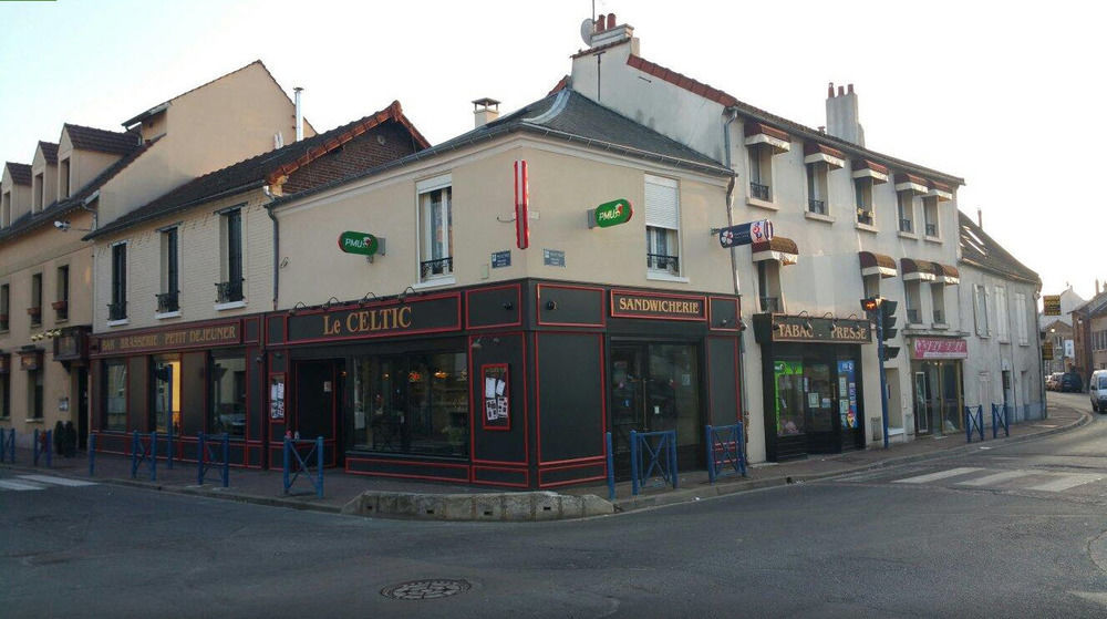 Le Celtic Hotel Le Thillay Luaran gambar